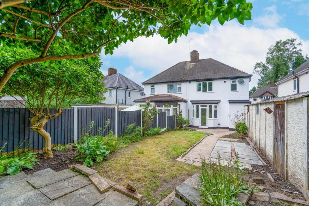 Lymer House - Stylish 3 Bedroom House In Wolverhampton Luaran gambar