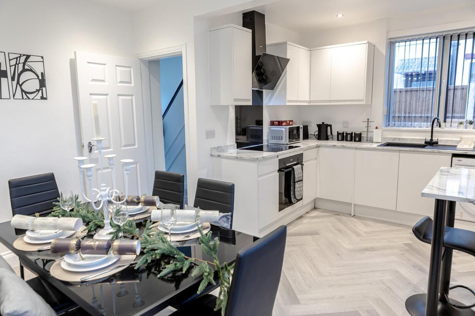 Lymer House - Stylish 3 Bedroom House In Wolverhampton Luaran gambar